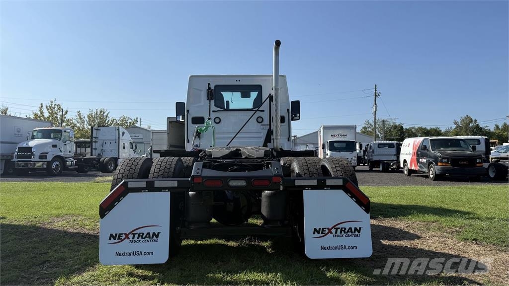 Mack PR64T Truck Tractor Units