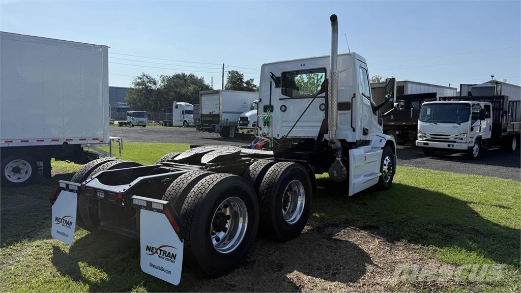 Mack PR64T Truck Tractor Units