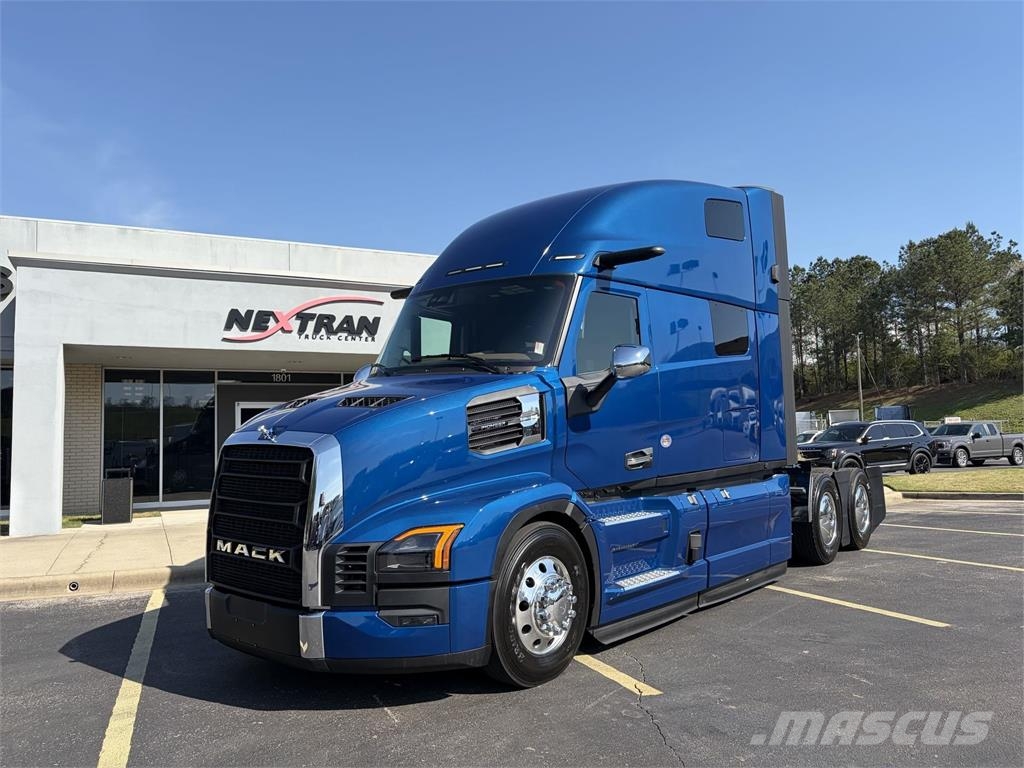 Mack PR64T Truck Tractor Units