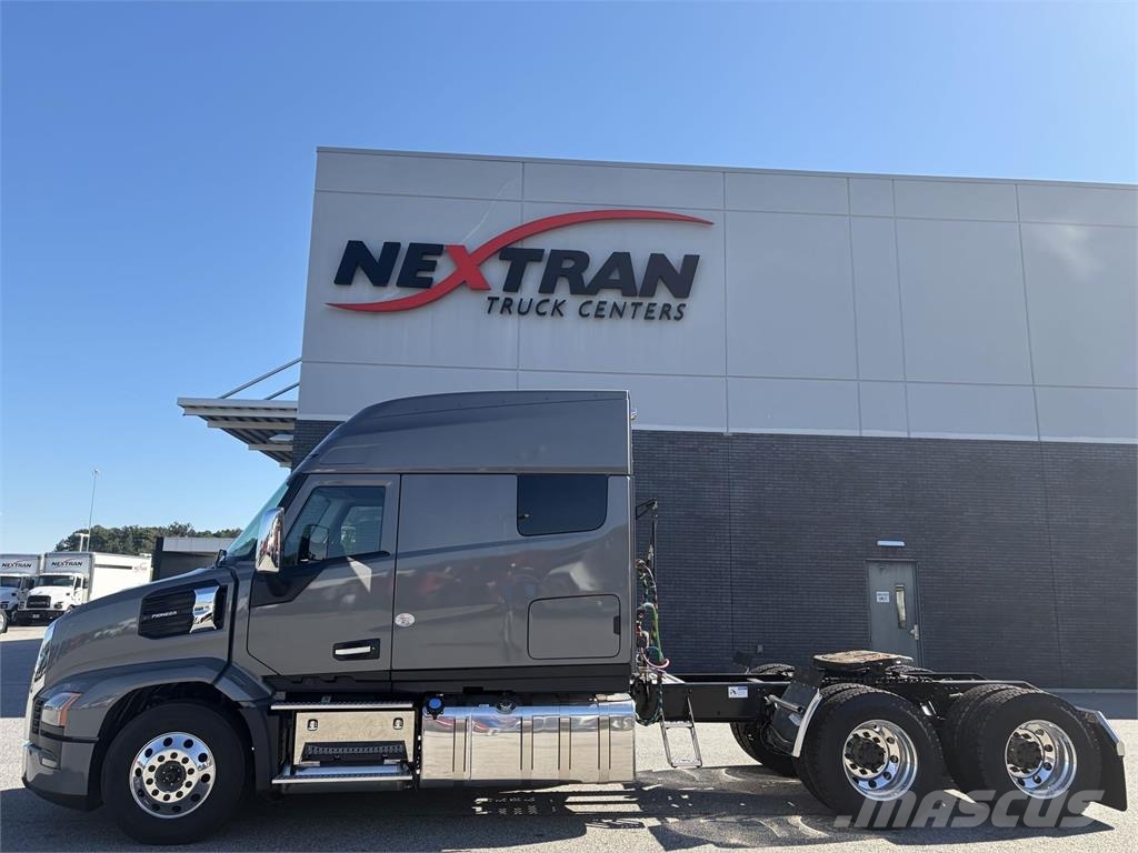 Mack PR64T 中古トラクターヘッド | トレーラーヘッド