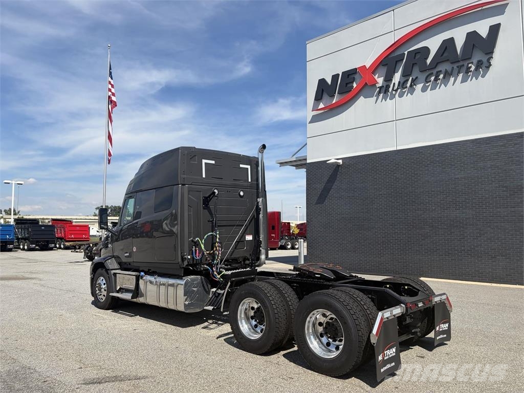 Mack PR64T 中古トラクターヘッド | トレーラーヘッド