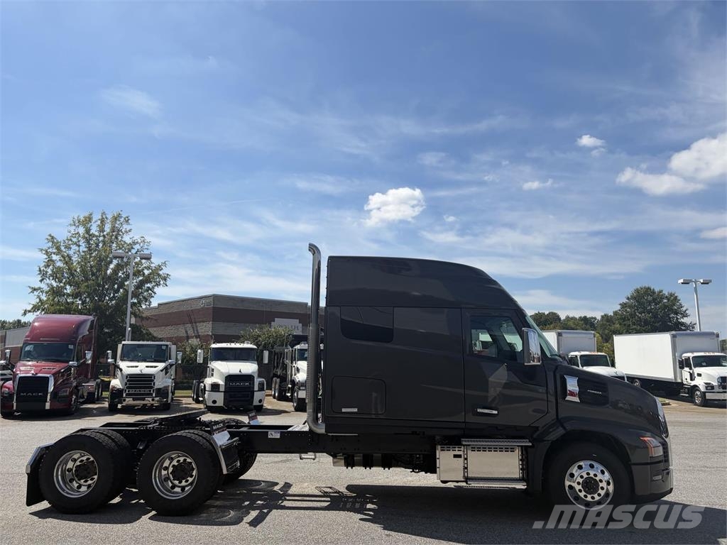 Mack PR64T 中古トラクターヘッド | トレーラーヘッド
