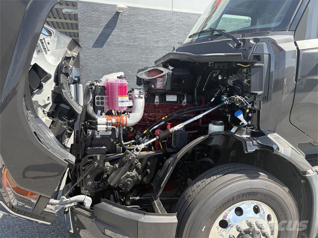 Mack PR64T 中古トラクターヘッド | トレーラーヘッド