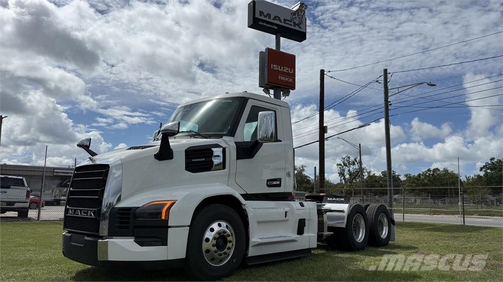 Mack PR64T Truck Tractor Units