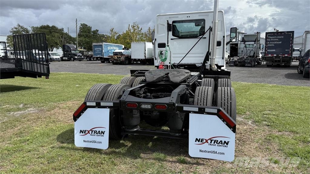 Mack PR64T Truck Tractor Units