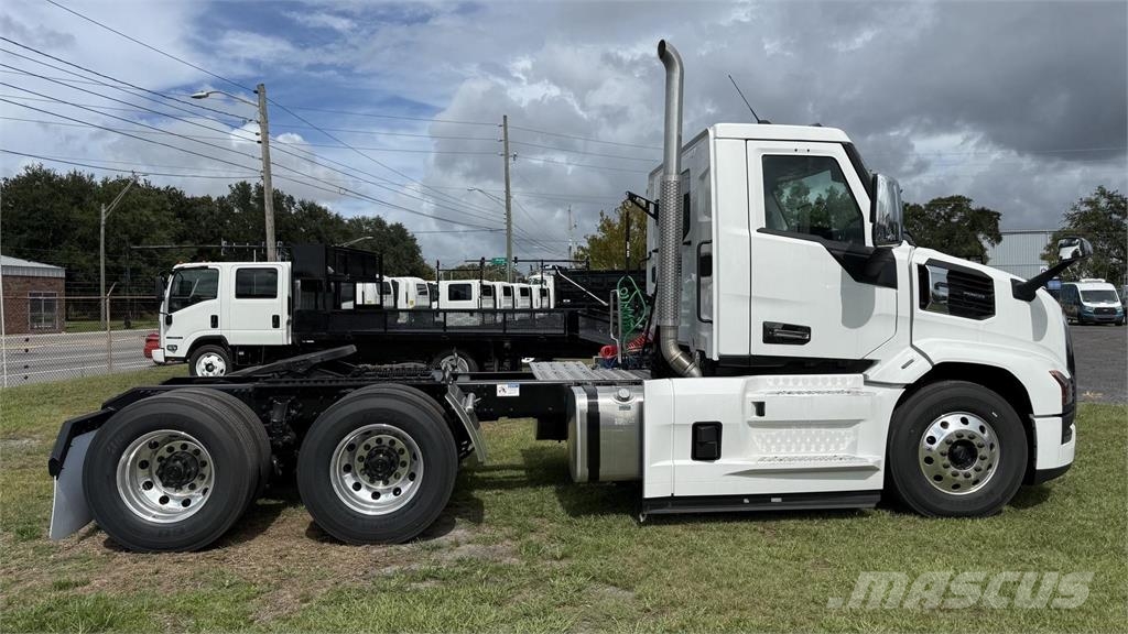 Mack PR64T Truck Tractor Units