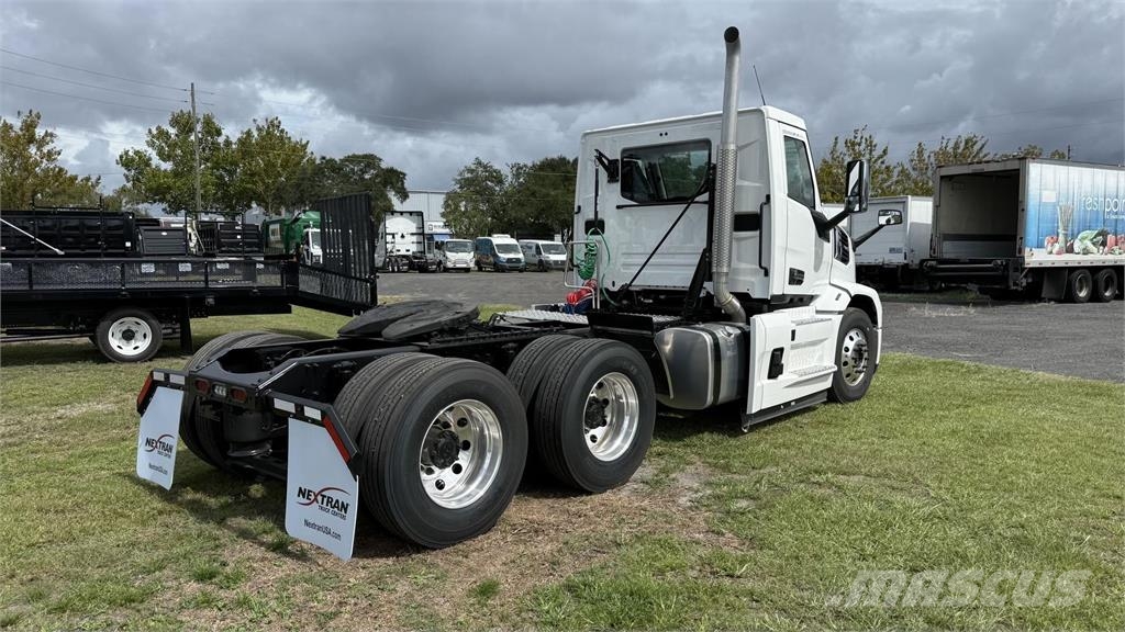 Mack PR64T Truck Tractor Units