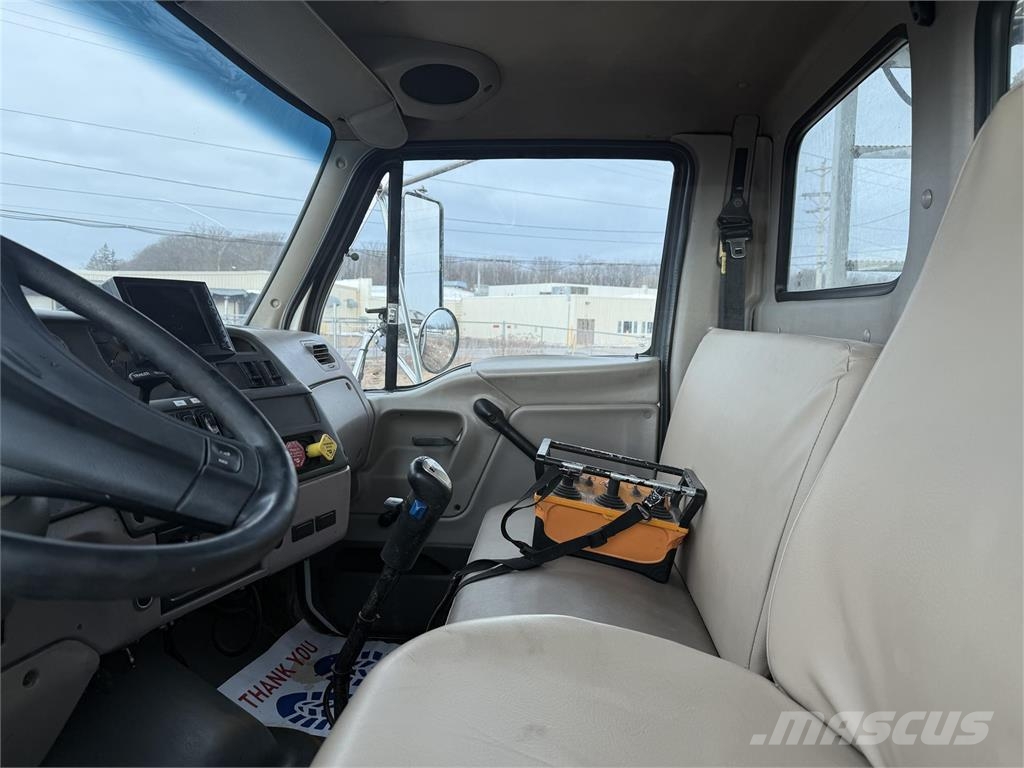 Sterling LT9500 Other trucks