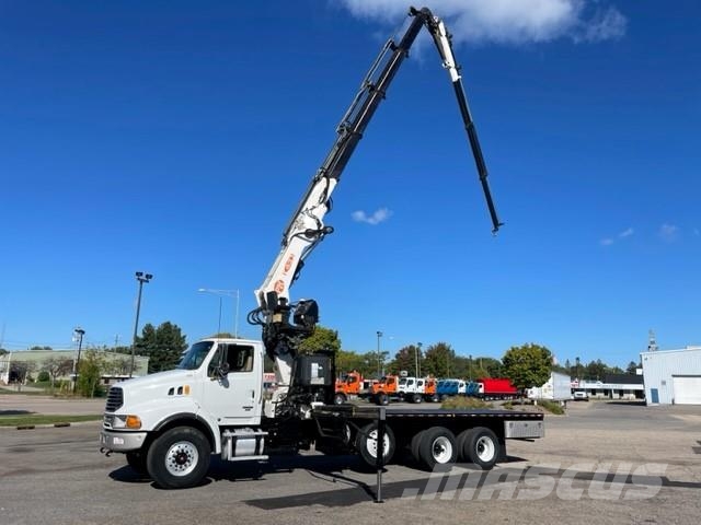 Sterling TRUCK LT 9513 Další