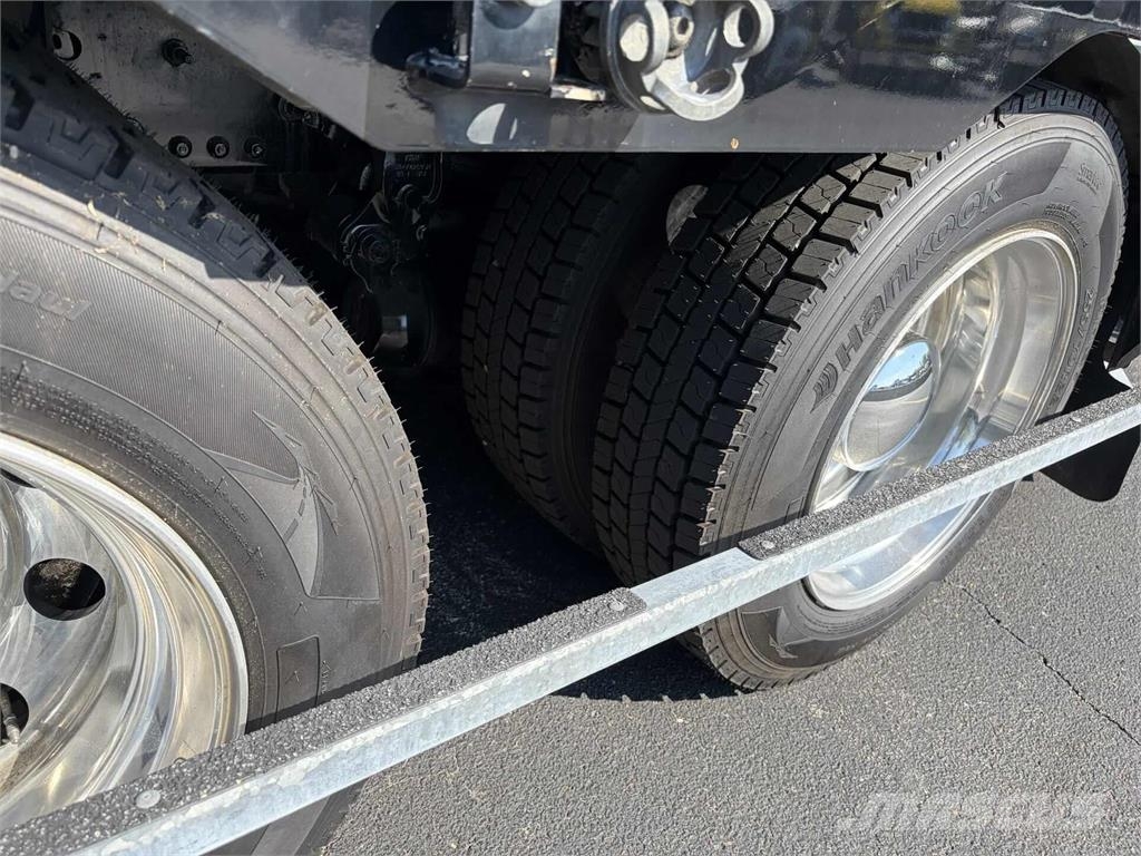 Volvo VAH64400 훅 리프트 트럭