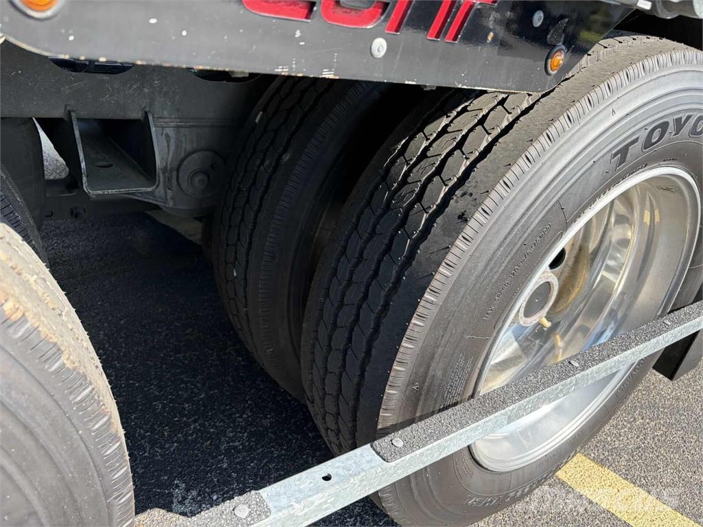 Volvo VAH64400 훅 리프트 트럭