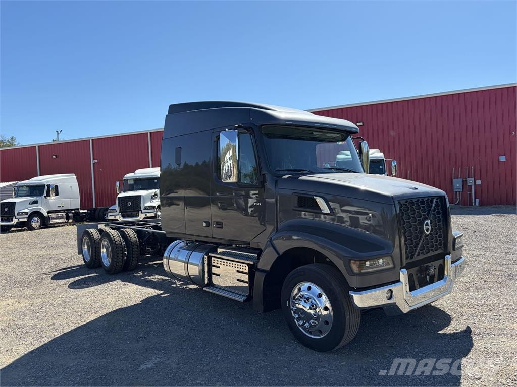 Volvo VAH64600 훅 리프트 트럭