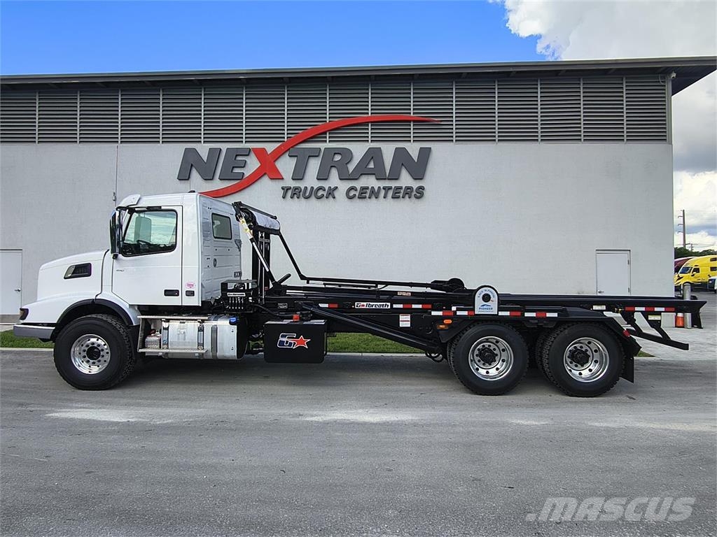 Volvo VHD64B300 Other trucks
