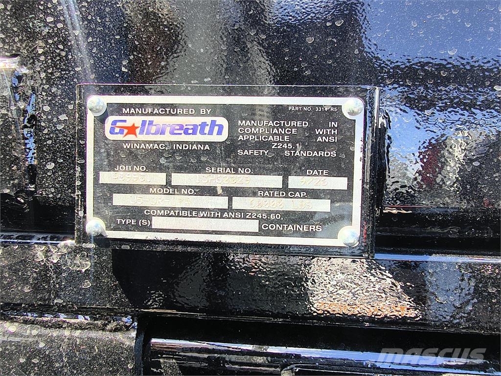 Volvo VHD64B300 شاحنات أخرى