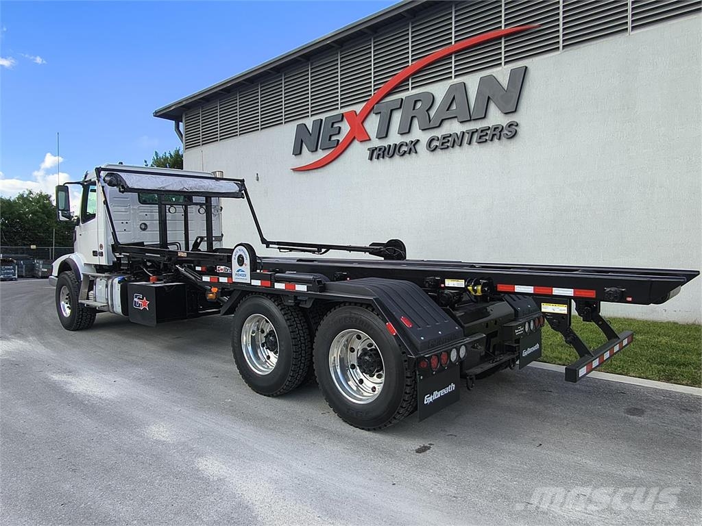 Volvo VHD64B300 شاحنات أخرى