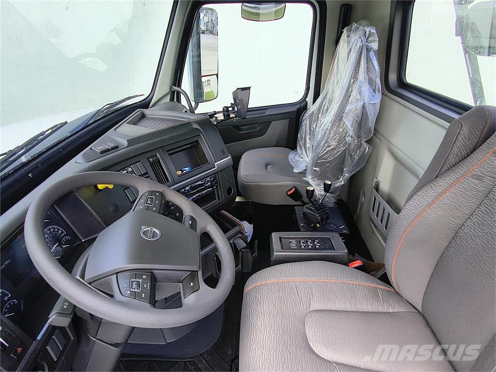 Volvo VHD64B300 شاحنات أخرى
