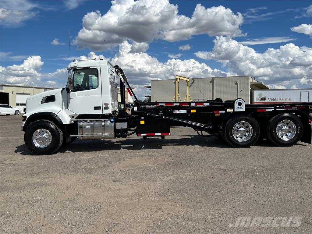 Volvo VHD64F300 Övriga bilar