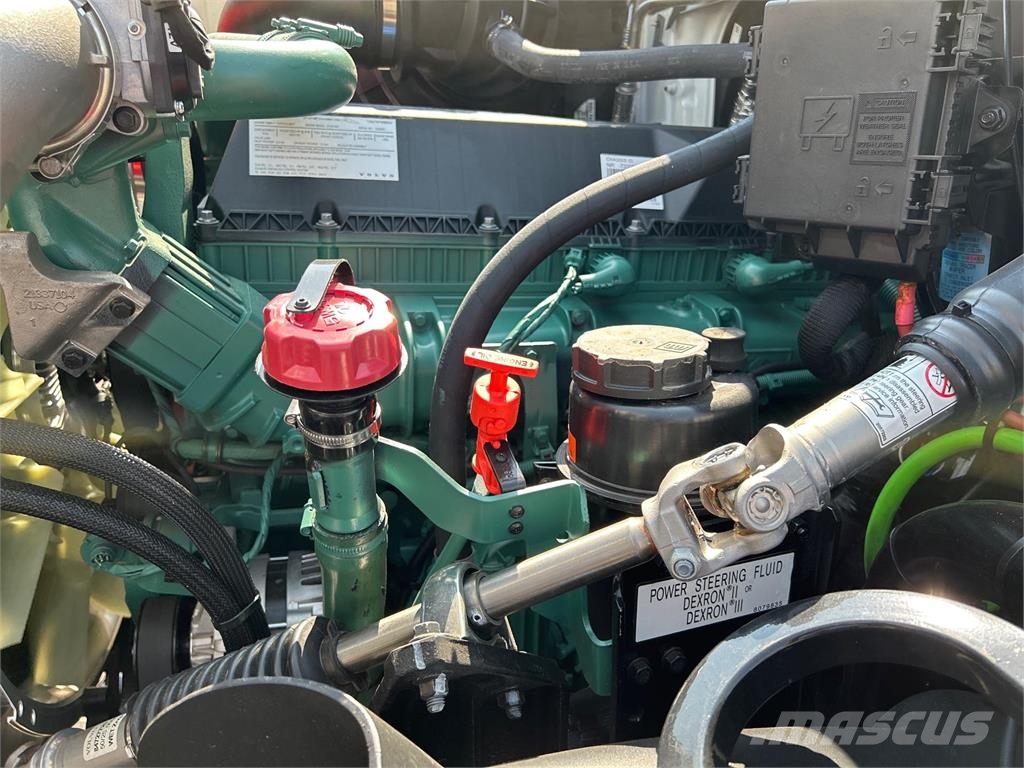 Volvo VHD64FT300 트랙터 유닛