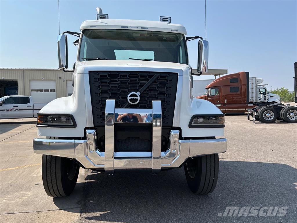 Volvo VHD64FT300 트랙터 유닛