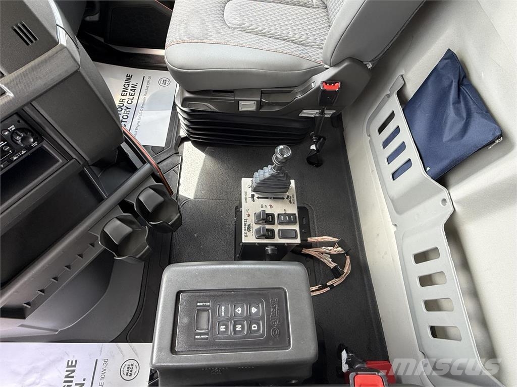 Volvo VHD84F300 Kiperi kamioni