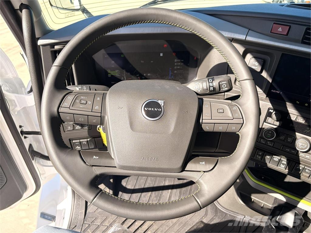 Volvo VNL440 Vilcēji