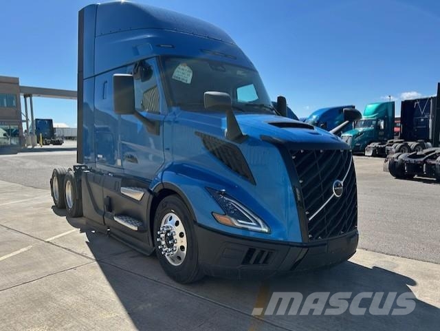 Volvo VNL64T440 Trekkers