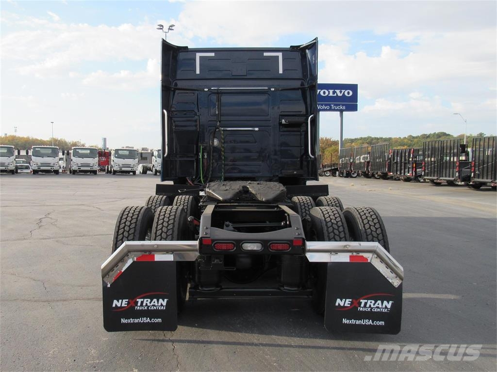 Volvo VNL64T740 Vilcēji