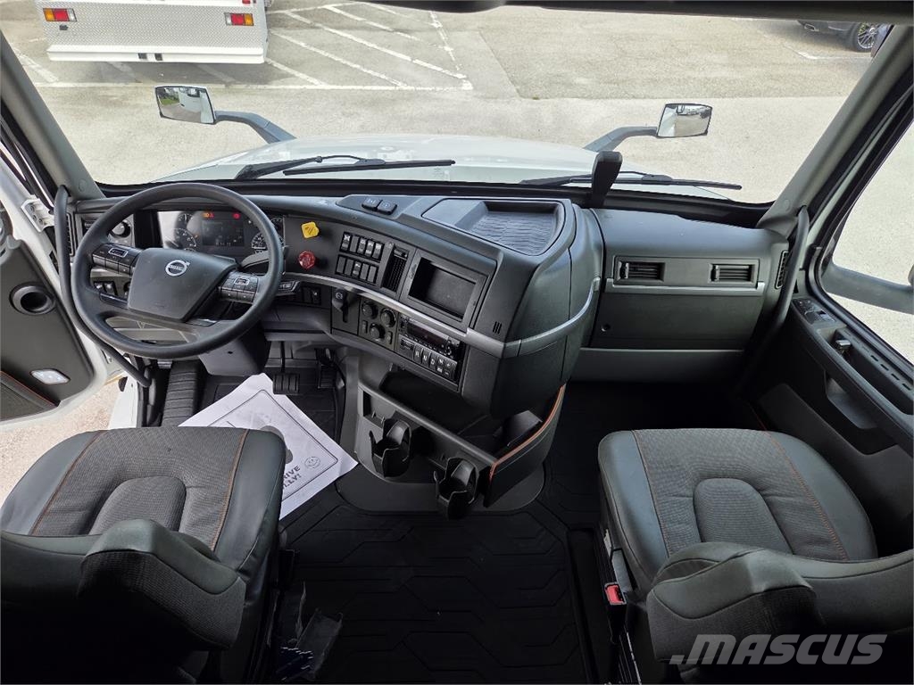 Volvo VNL64T760 Cabezas tractoras