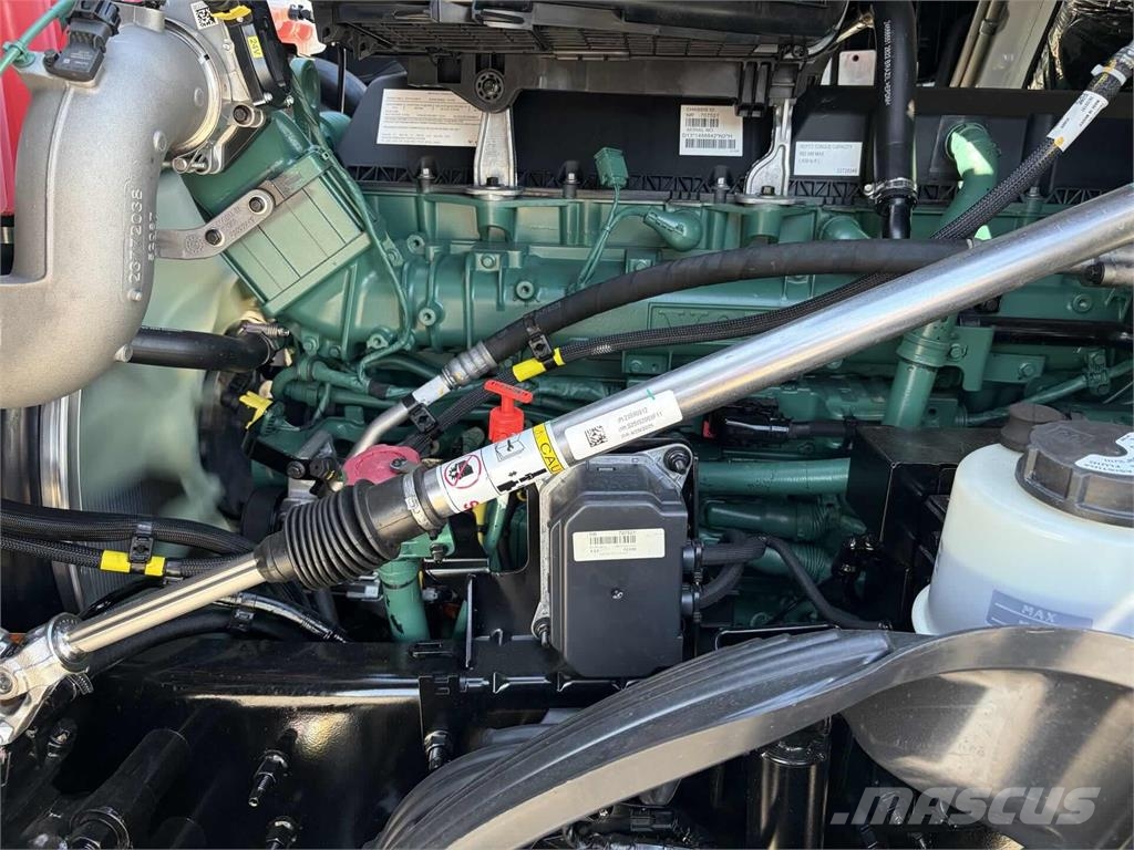 Volvo VNL64T860 Cabezas tractoras