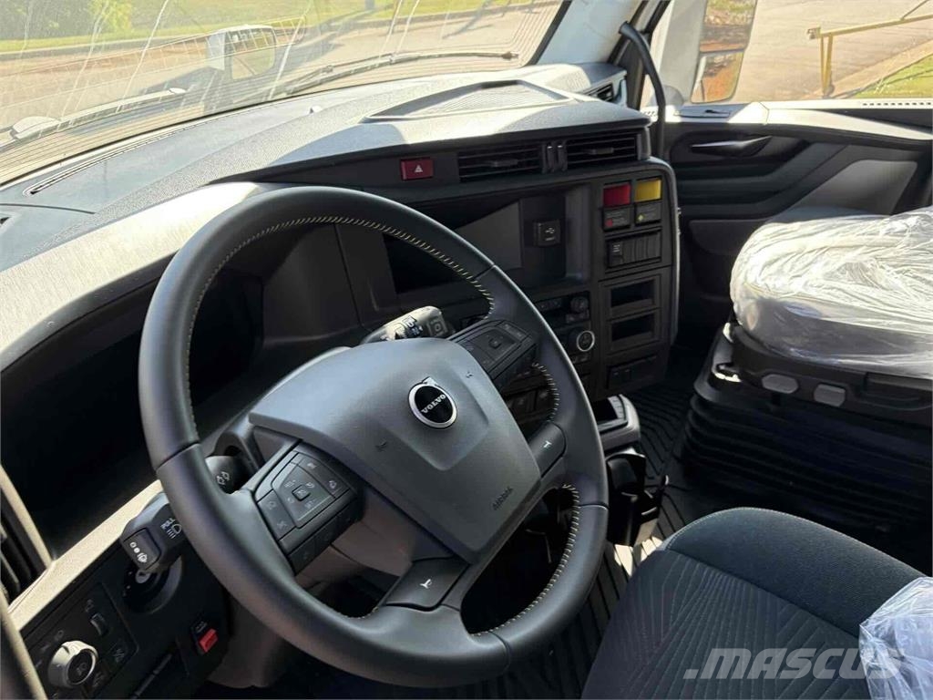 Volvo VNL64T860 Cabezas tractoras