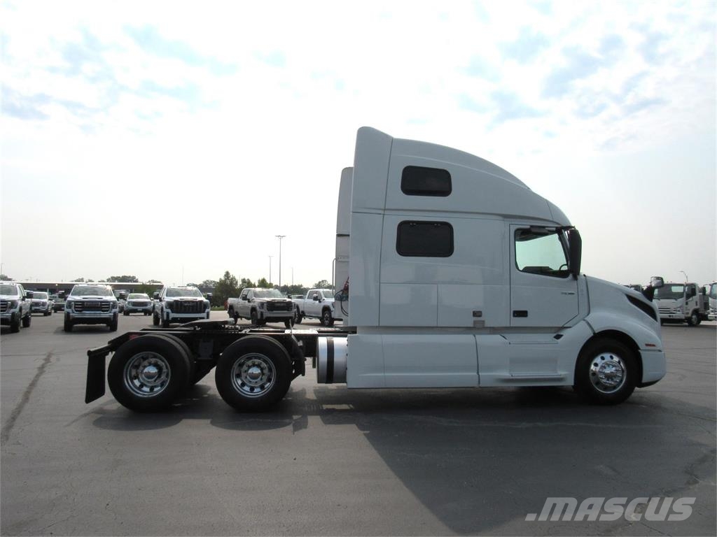 Volvo VNL64T860 Tractor Units