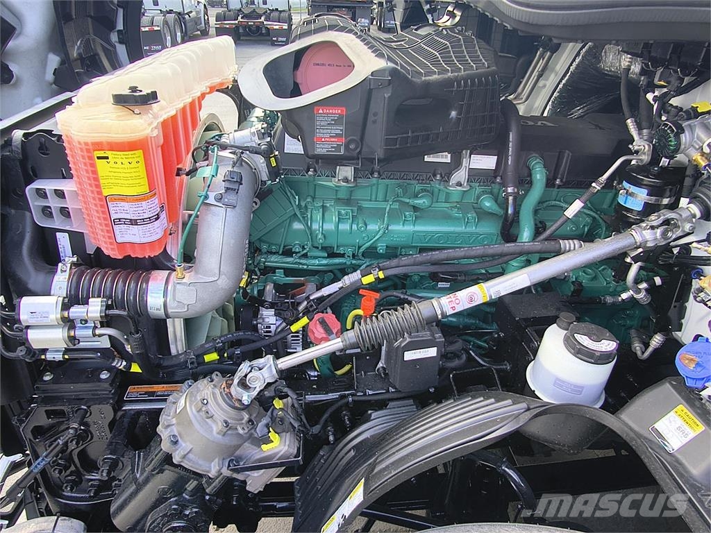 Volvo VNL64T860 Cabezas tractoras