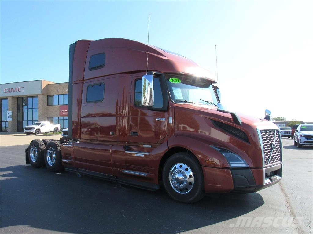Volvo VNL64T860 Tractor Units