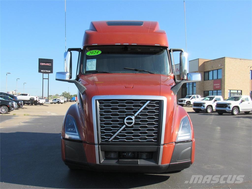 Volvo VNL64T860 Tractor Units