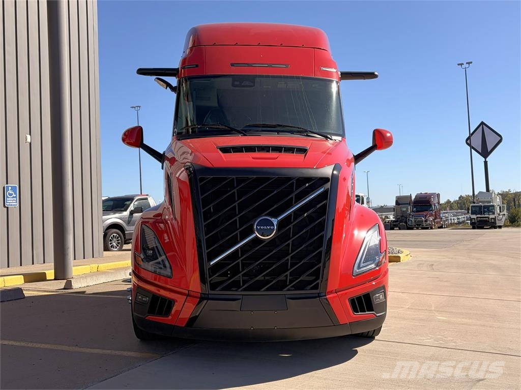 Volvo VNL840 Vilcēji