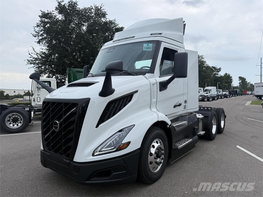 Volvo VNR64T300 Prime Movers