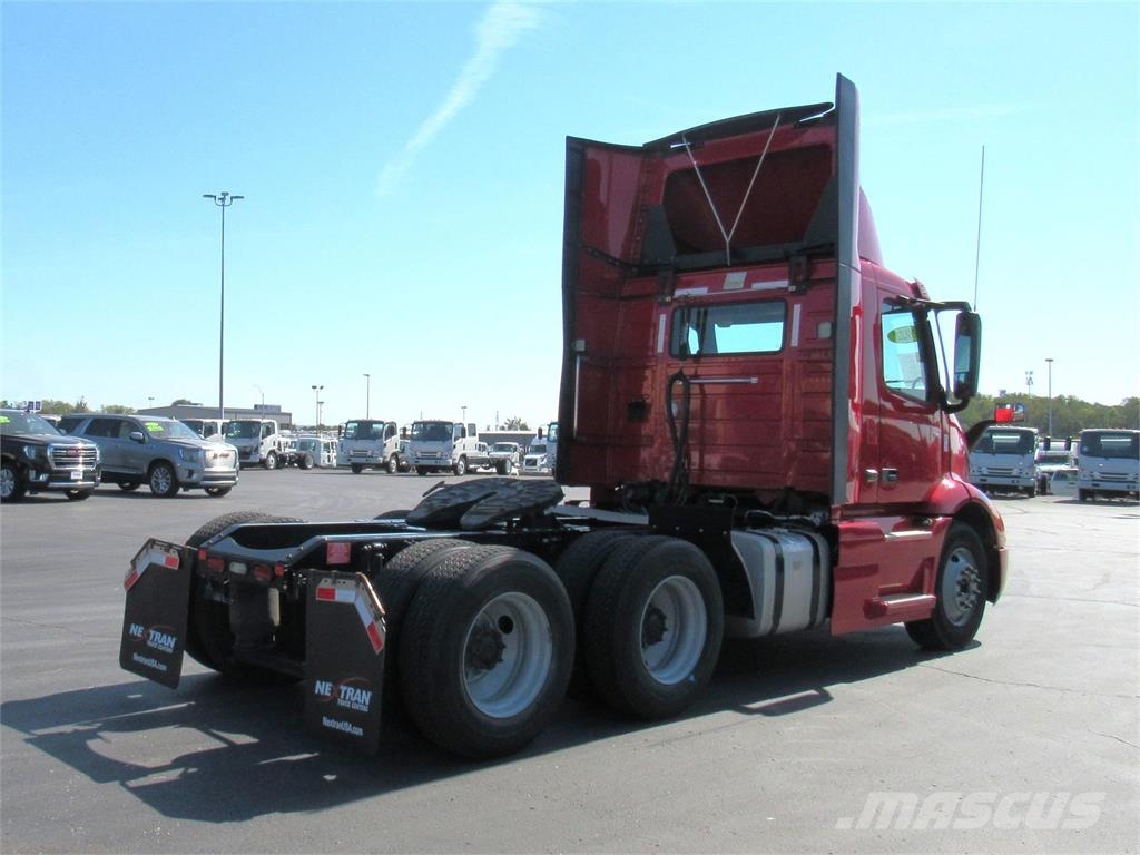 Volvo VNR64T300 Cabezas tractoras