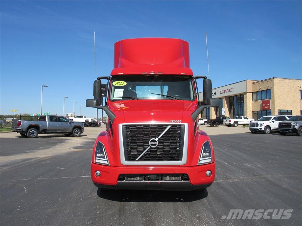 Volvo VNR64T300 Cabezas tractoras