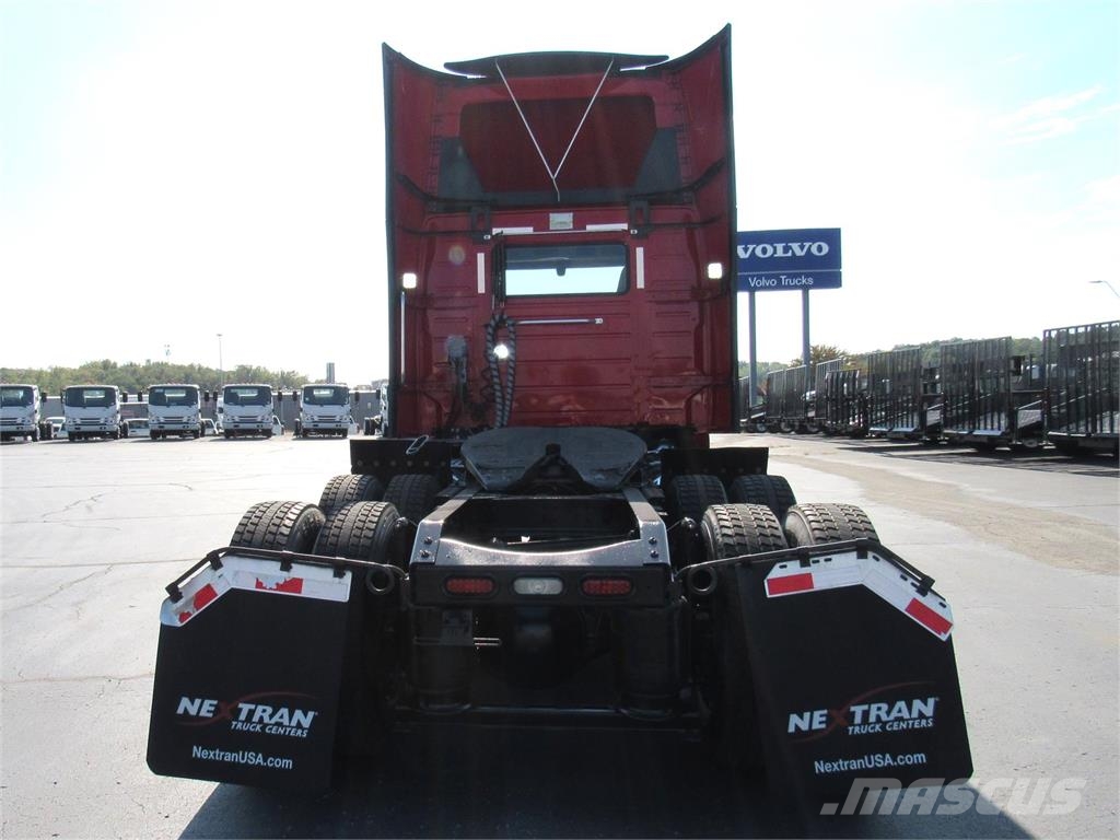 Volvo VNR64T300 Vlačilci