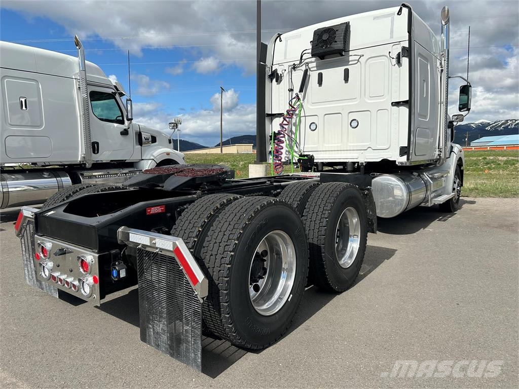 Western Star 49X Vetopöytäautot
