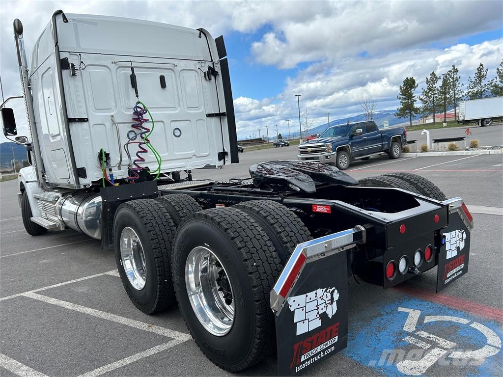Western Star 49X Vetopöytäautot
