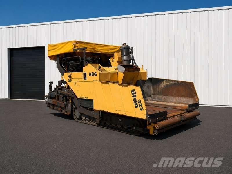ABG TITAN 325 Asfalta klājēji