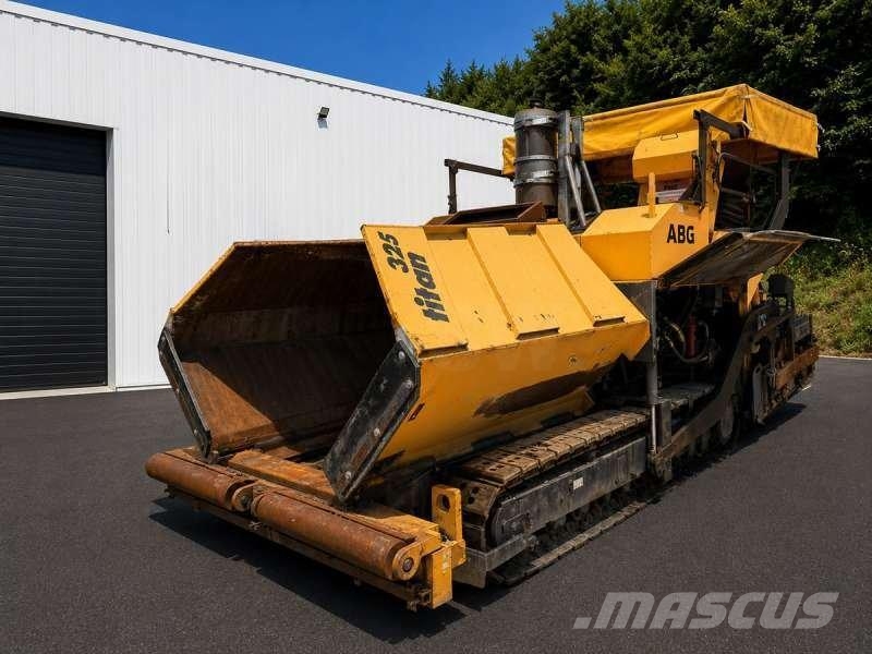 ABG TITAN 325 Asfalta klājēji