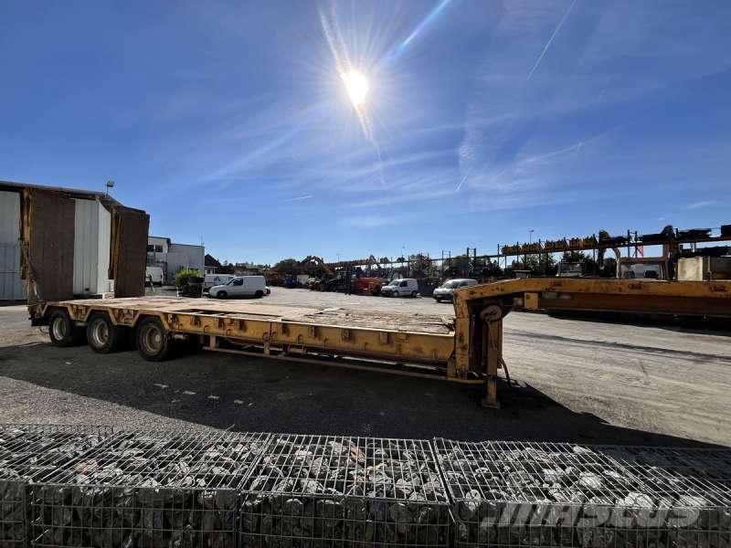 Actm 3 ESSIEUX Autotransportauflieger