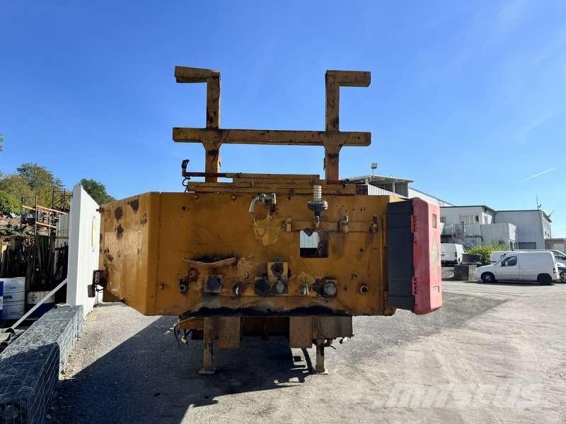Actm 3 ESSIEUX Autotransportauflieger