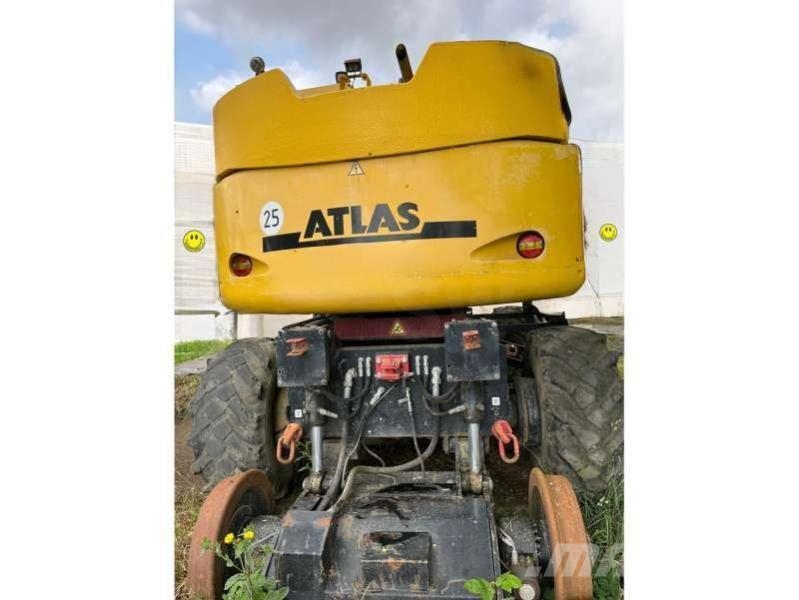 Atlas 1404 ZW Ekskavatori uz riteņiem