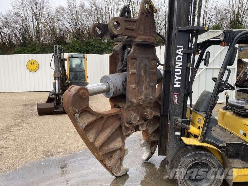  AUTRE Cisaille a beton Pour Pelles de 35 Tonnes Schneidwerkzeuge