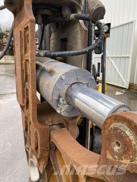  AUTRE Cisaille a beton Pour Pelles de 35 Tonnes Schneidwerkzeuge