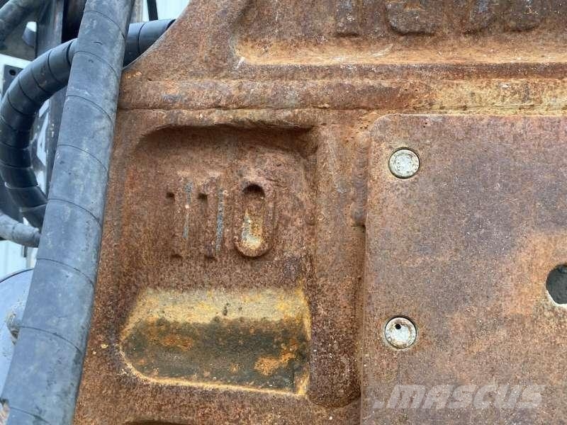  AUTRE Cisaille a beton Pour Pelles de 35 Tonnes Schneidwerkzeuge