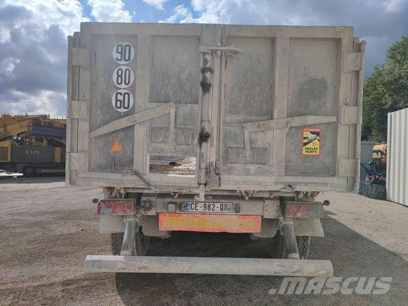 Benalu 3 ESSIEUX Kiper poluprikolice